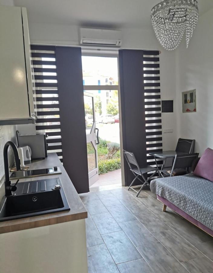 Pearl Apartment Pula Eksteriør billede